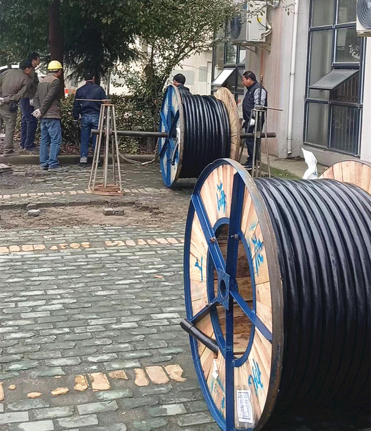 電纜排放